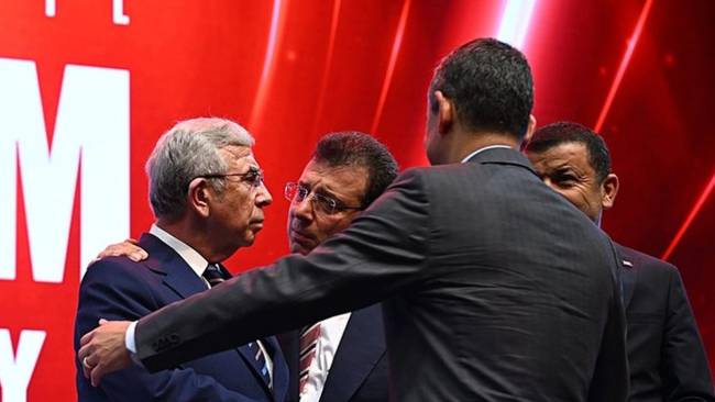 mansur-ekrem.jpg
