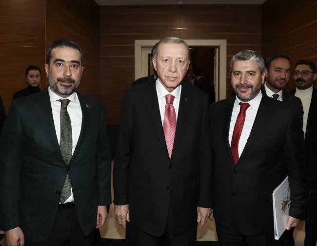 ozcan.jpg