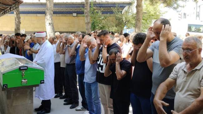 cenaze-namazi.jpg