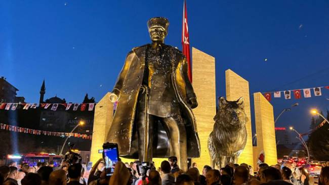 kecioren-zafer-aniti.jpg